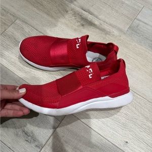 APL Techloom Bliss red women’s size 8